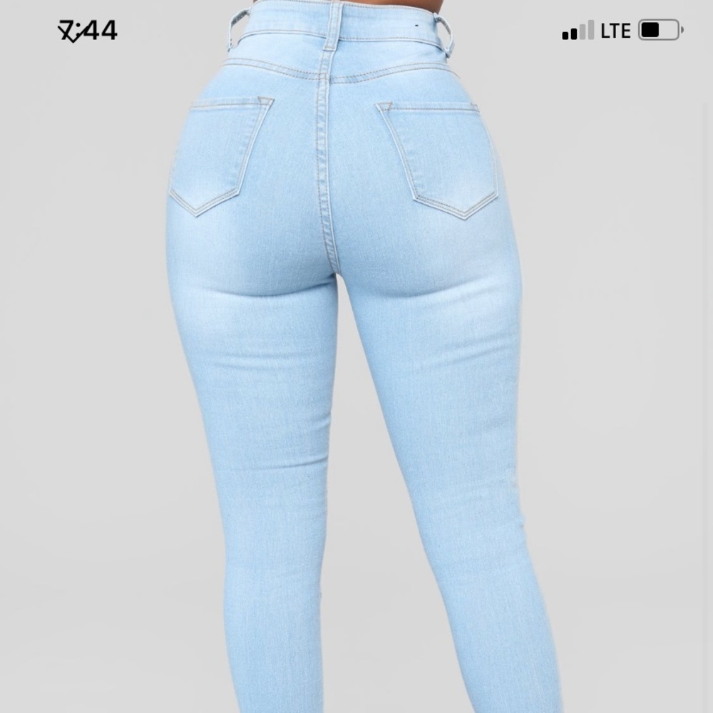Fashion Nova - Sedonna High Rise Skinny Jean Light Blue Wash